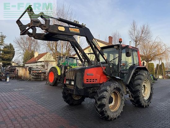 Tractor agrícola - Valtra - valmet 6200 + stoll robust f30