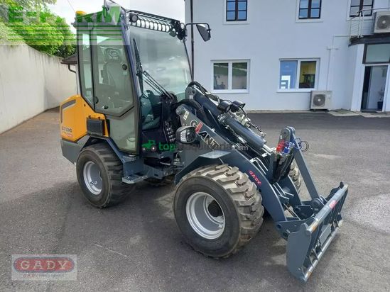 Telescopica - Giant - g2700 x-tra hd+