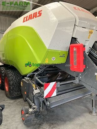 Empacadora gigant - Claas - quadrant 5200 fc tandem