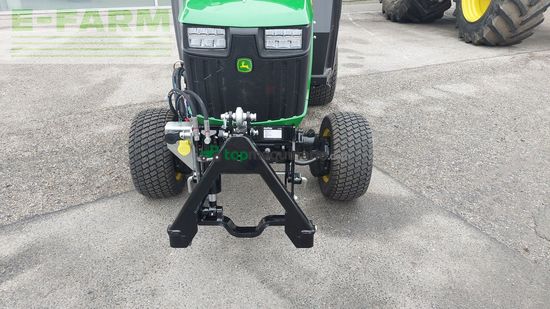 Tractor agrícola - John Deere - 1026R