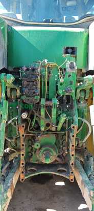 Tractor agrícola - John Deere - 8320R