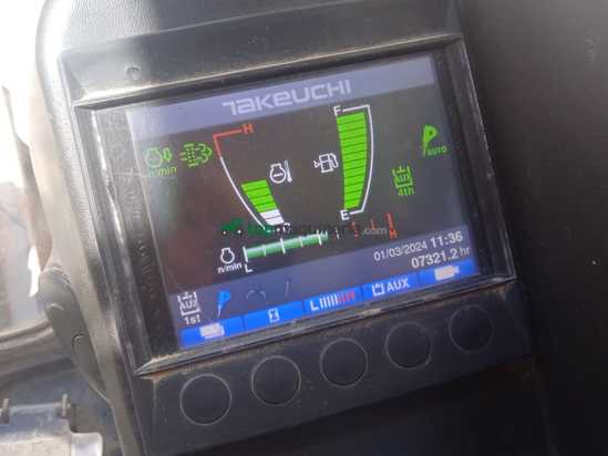 Miniexcavadora TAKEUCHI TB290