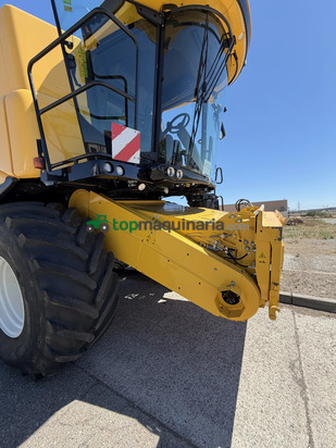 Cosechadora de Cereal - New Holland - CX8.70 SL 
