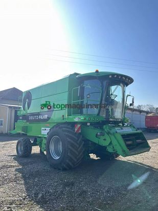 Cosechadora de Cereal - Deutz-Fahr - 5690 hts