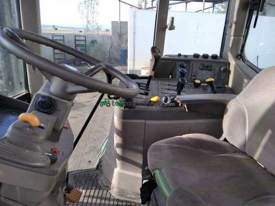 Tractor agrícola - John Deere - 6530 con pala 