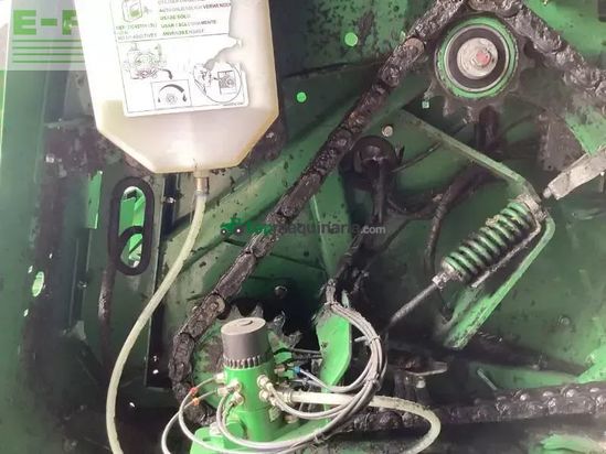 Empacadora gigant - John Deere - c441r