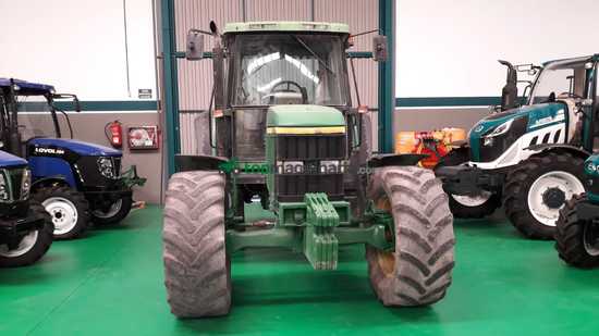 Tractor agrícola - John Deere - 6910