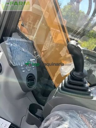 Excavadora - Case IH - cx 85 d sr