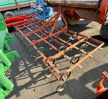 Vibrocultivador - Llorente