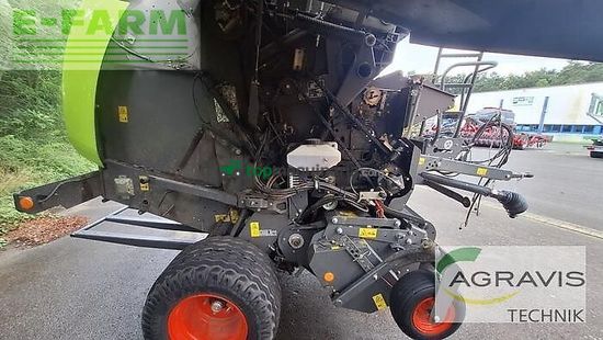 Empacadora gigant - Claas - variant 480 rc pro