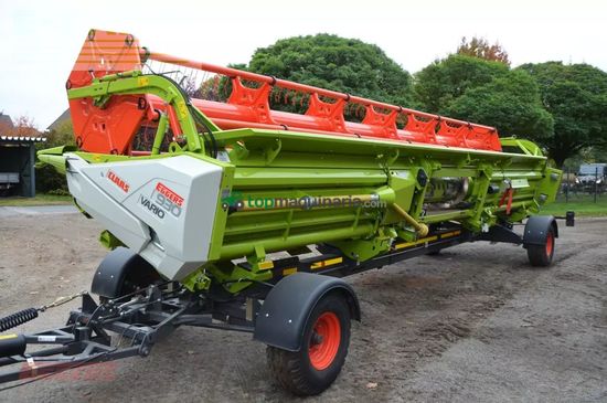 Cosechadora de Cereal - Claas - trion 740 terra trac