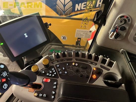 Cosechadora de Cereal - New Holland - cr 9.80