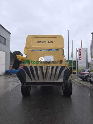 Cosechadora de Cereal - New Holland - TC56