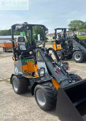 Minicargadora - Giant - g1200 tele-teleskopradlader