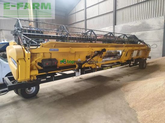 Cosechadora de Cereal - New Holland - cr 8.90 élévation