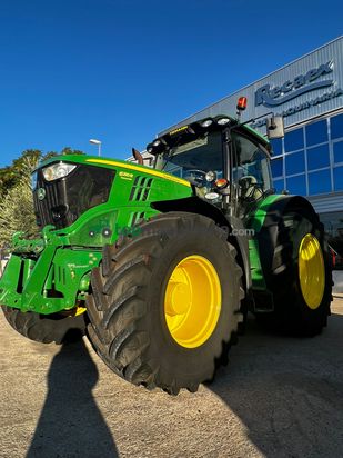 Tractor agrícola - John Deere  6210R