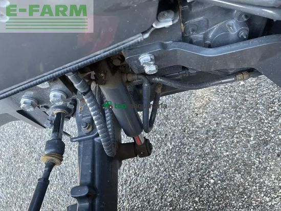 Tractor agrícola - Claas - nexos 240 l cabine tradition