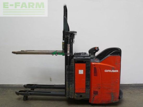 Elevadora - Linde - d 12 sp 133