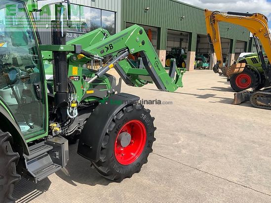 Tractor agrícola - Fendt - 210 tractor (st23988)