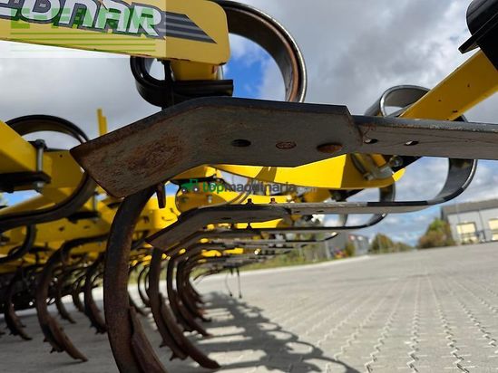 Cultivador - Bednar - versatil - 6000