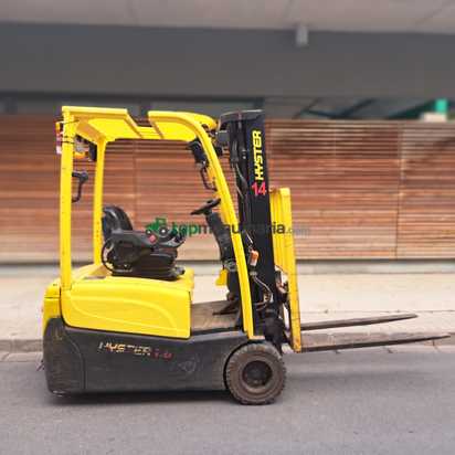 Carretilla eléctrica - Hyster - j1 1.8XNT MATRICULADA
