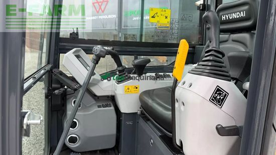 Excavadora - Hyundai - hx 25a z leasing fra 3.103,-