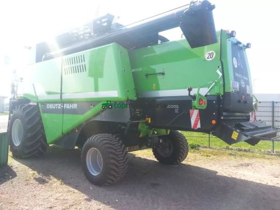 Cosechadora de Cereal - Deutz-Fahr - 6095 hts