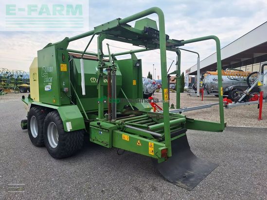 Empacadora gigant - Krone - combipack 1500 mc