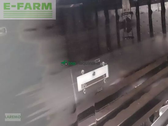 Empacadora gigant - Claas - quadrant 5300 fc evolution