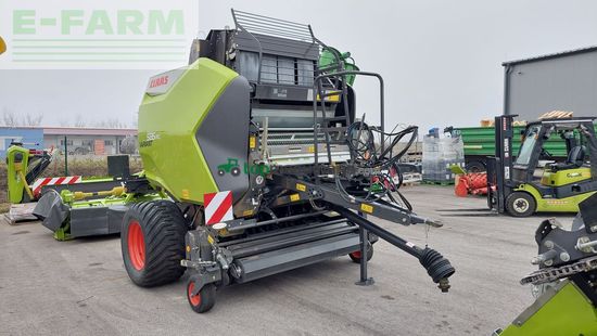 Empacadora gigant - Claas - variant 585 rc