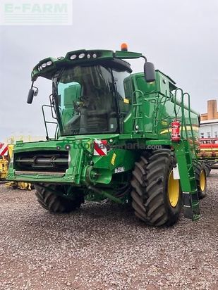 Cosechadora de Cereal - John Deere - t 670 t4i
