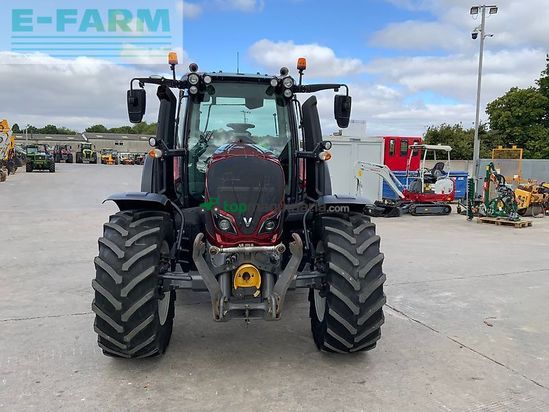 Tractor agrícola - Valtra - n134 active unlimited tractor (st27222)