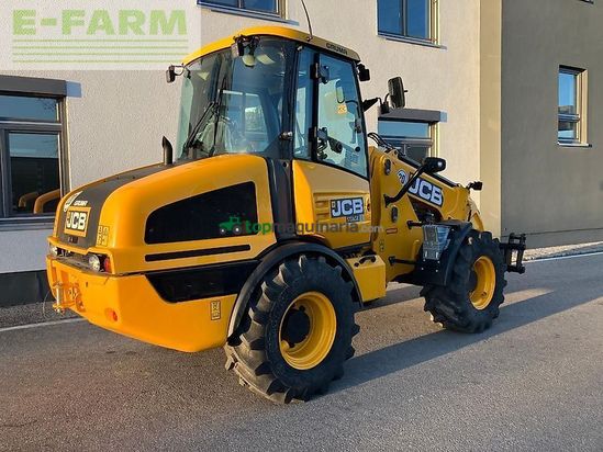 Telescopica - JCB - tm 180 agri