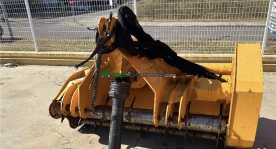 TRITURADORA DE MARTILLOS - SERRAT 1600