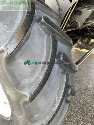 Cosechadora de Cereal - New Holland - cr9080 elevation allrad