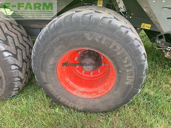 Empacadora gigant - Claas - quadrant 5200 fc tandem