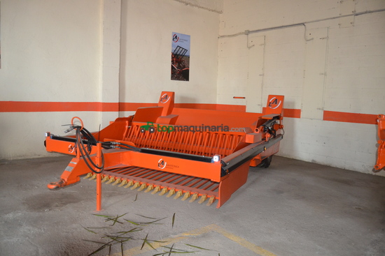 Maquina despedregadora LOS ANTONIOS  DH-2500