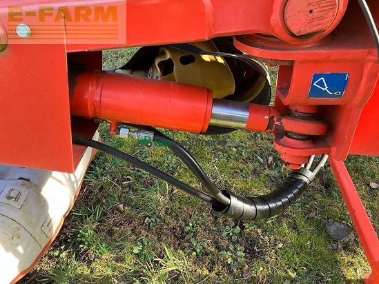 Cortacésped manual - Kuhn - gmd 802 lift control