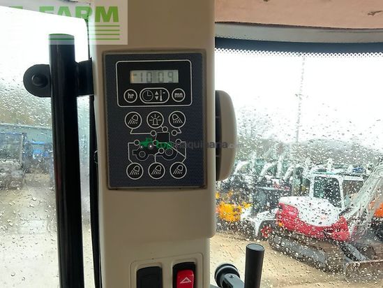 Tractor agrícola - Massey Ferguson - 7624 dyna vt tractor (st25259)