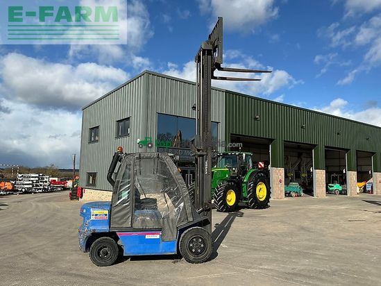 Elevadora - Nissan - 30 forklift (st26280)