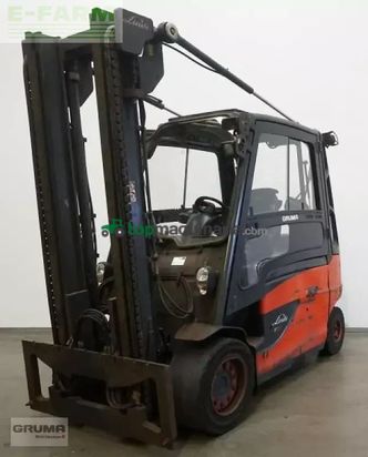 Elevadora - Linde - e 50 hl 388
