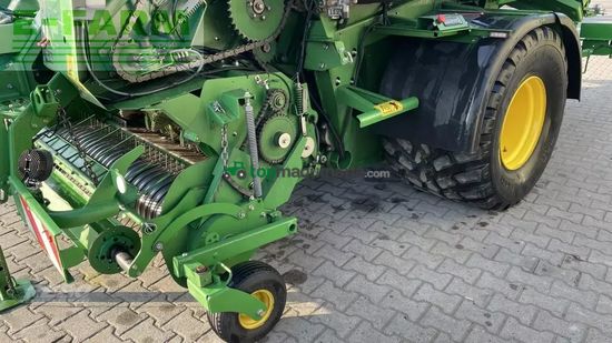 Empacadora gigant - John Deere - c441r