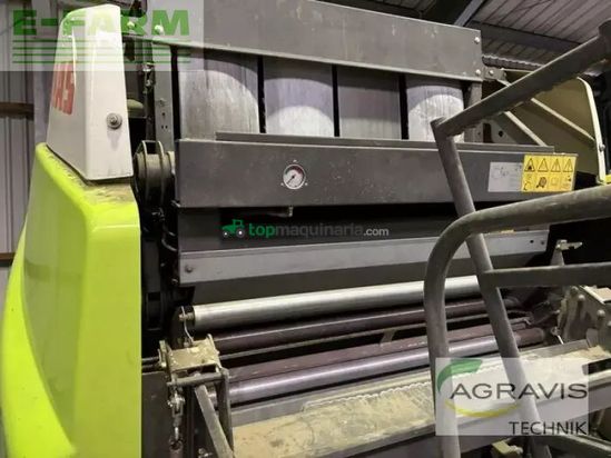 Empacadora gigant - Claas - variant 380 rc pro
