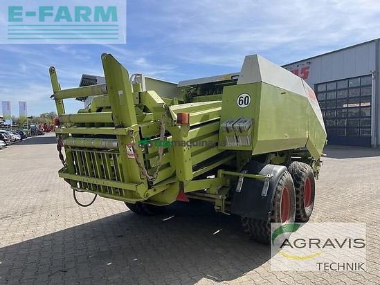 Empacadora gigant - Claas - quadrant 2200 gebr. claas großpackenpresse