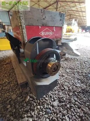 Cosechadora de Cereal - Case IH - seed terminator bouchard diffusion