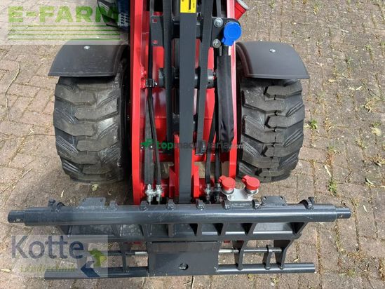 Minicargadora - Schaffer - 2028