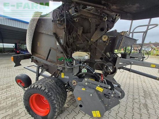 Empacadora gigant - Claas - variant 360 rc