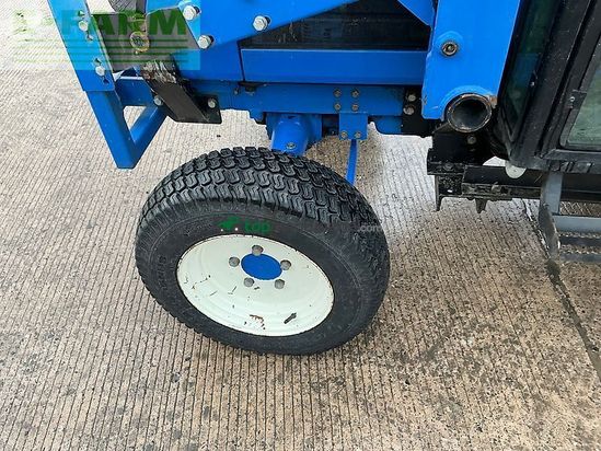 Tractor agrícola - New Holland - 1920 compact tractor (st25665)