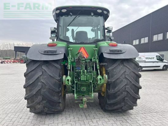 Tractor agrícola - John Deere - 8335r