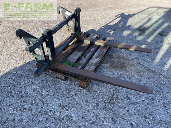 Minicargadora - Caterpillar - 907m